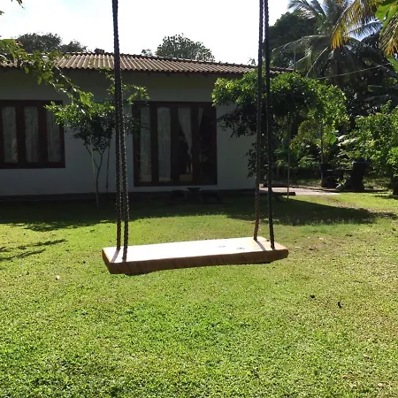 Secret House Apartment Dickwella Exterior photo