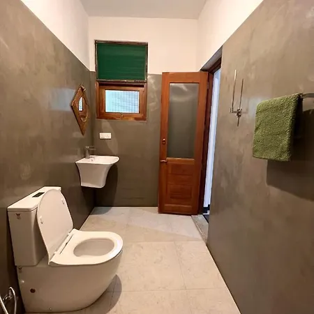 Secret House Apartment Dickwella Exterior photo
