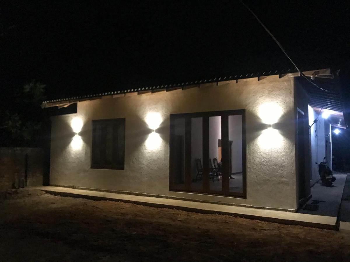 Secret House Homestay Dickwella